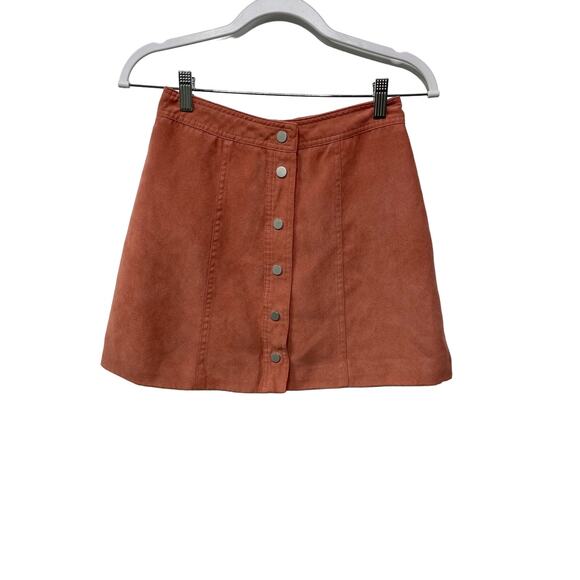 Divided by H&M Suede Button Front Mini A-Line Skirt Salmon Pink Women's Size 4 - Picture 1 of 7